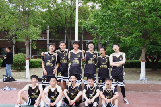 cd1ebe2dd8414356b0549ed2d6643682.png